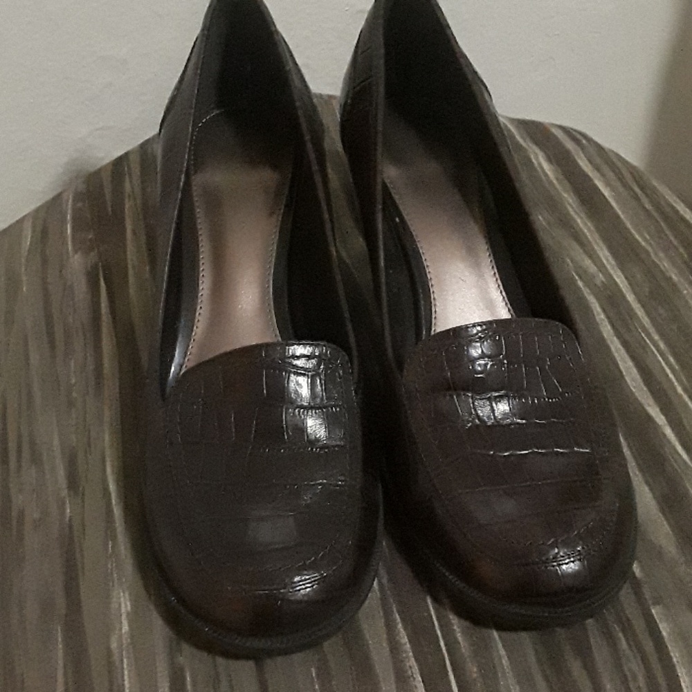 Bandolino wms pumps